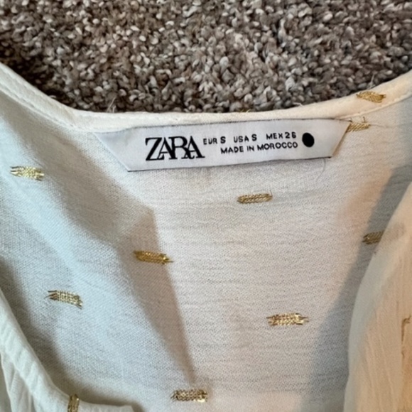 Zara Cream Blouse with Button Detail - Picture 2 of 6